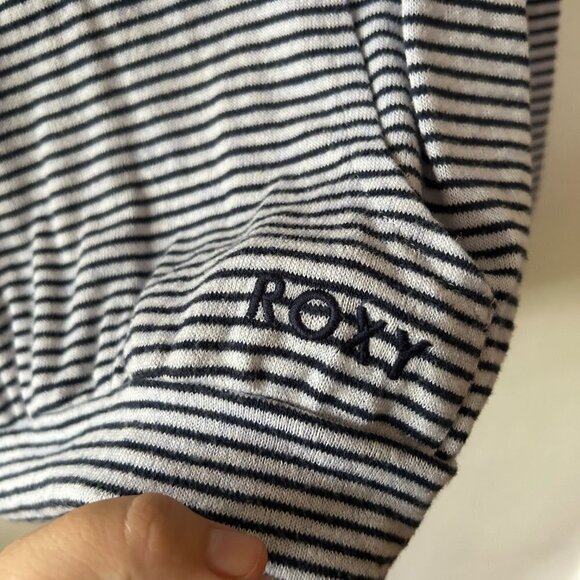 Roxy Hooded Pullover Womens Small Striped Nautical Coastal Grandma Surfer Skater - Picture 4 of 7